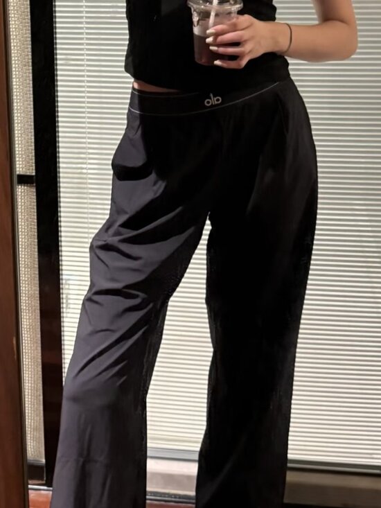 ALO Yoga Pants - Dark Grey ALO Yoga Suit Up Trouser (Regular)💐 - Quiet Luxury💎